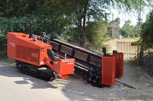 Directional drilling rig for underground cable